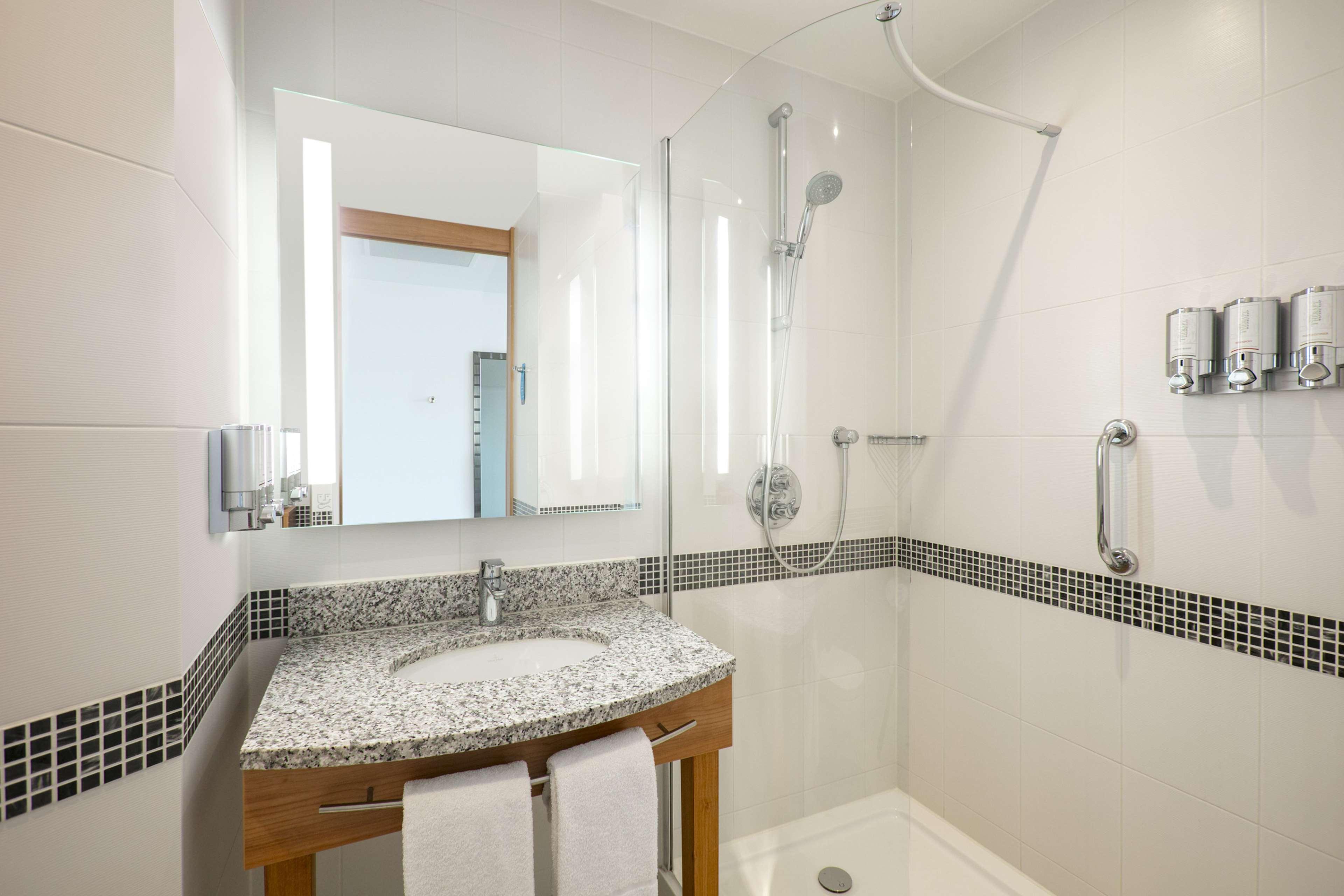 Hampton By Hilton Amsterdam Airport Schiphol Ξενοδοχείο Hoofddorp Εξωτερικό φωτογραφία