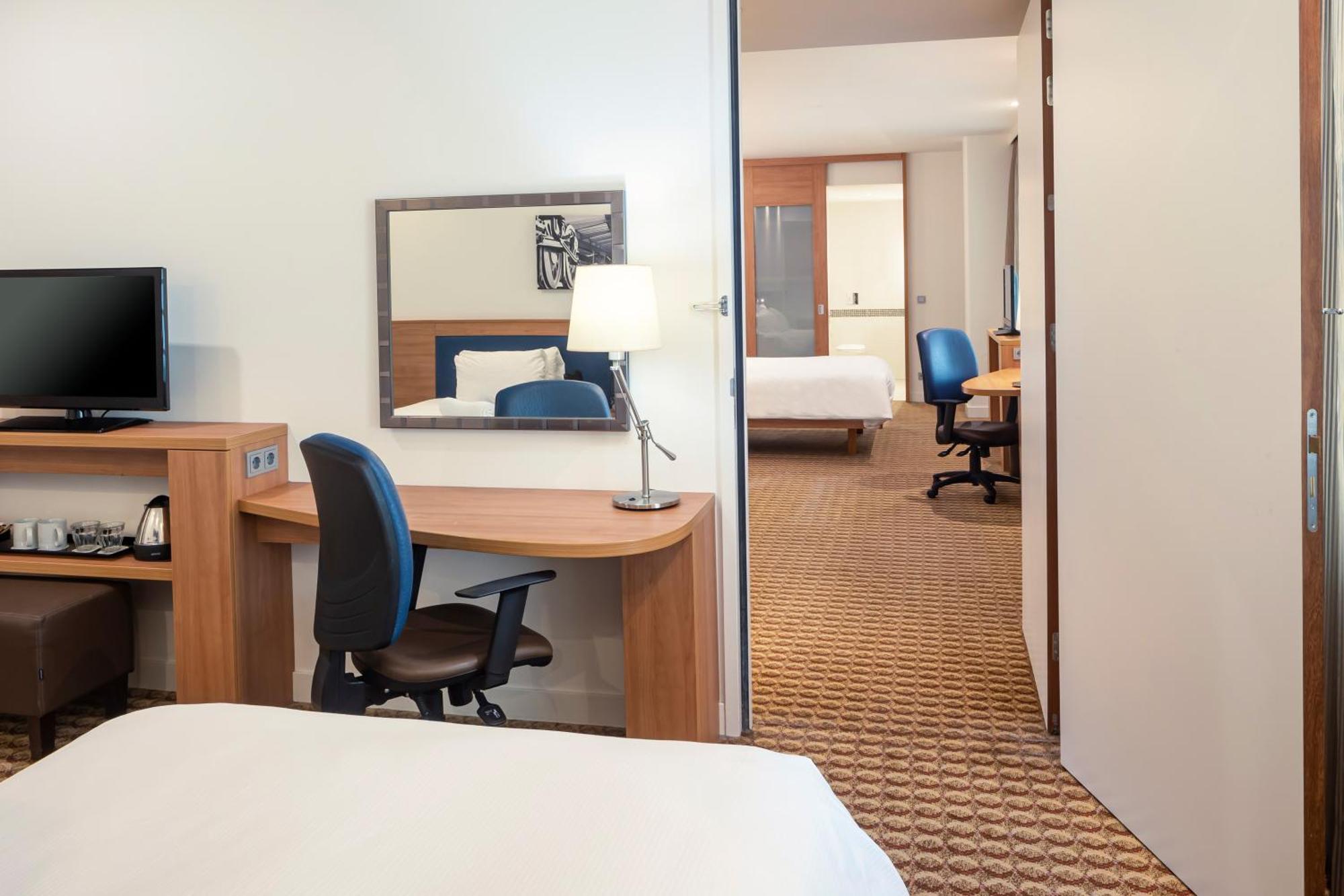 Hampton By Hilton Amsterdam Airport Schiphol Ξενοδοχείο Hoofddorp Εξωτερικό φωτογραφία