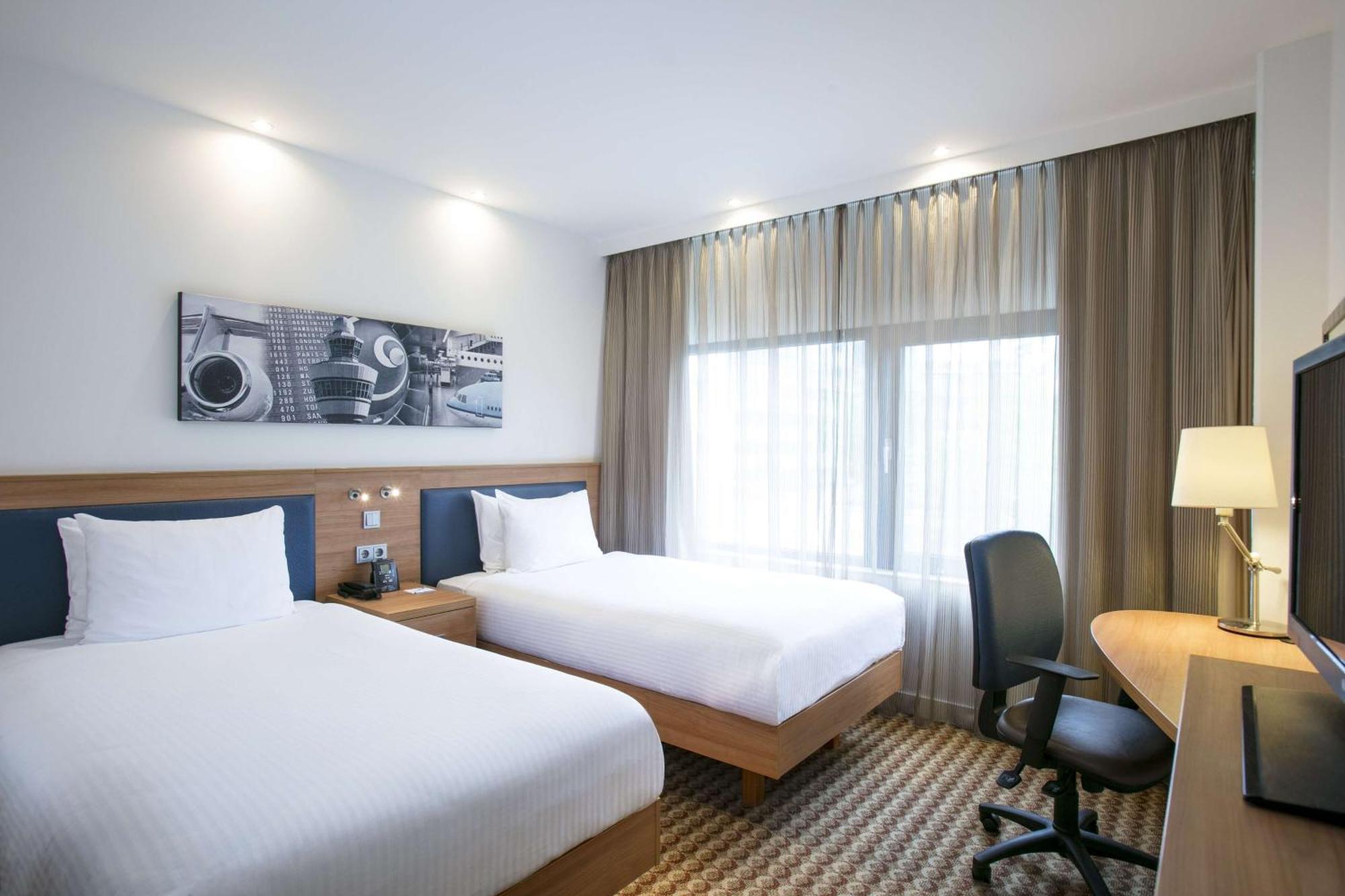 Hampton By Hilton Amsterdam Airport Schiphol Ξενοδοχείο Hoofddorp Εξωτερικό φωτογραφία