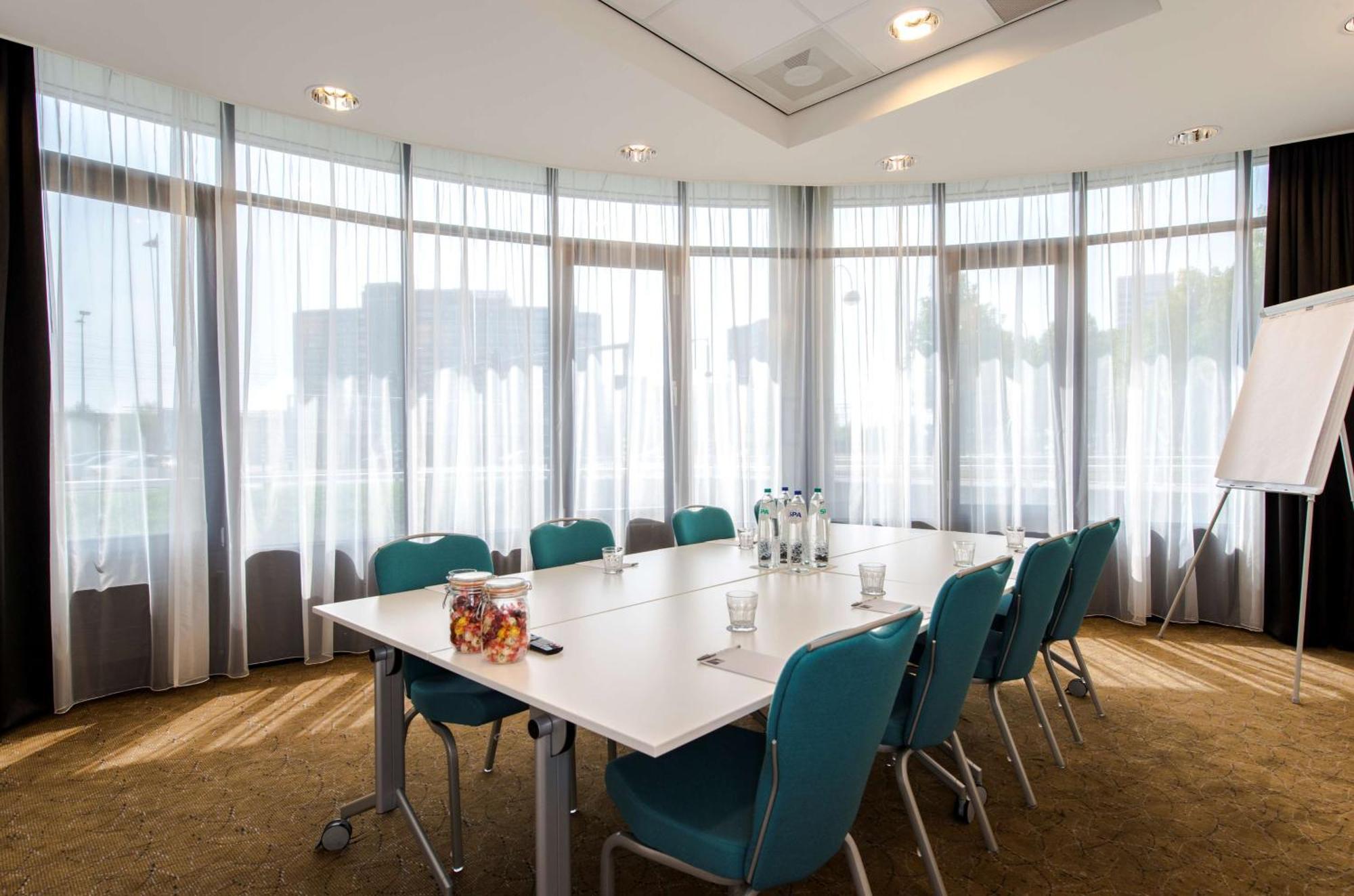 Hampton By Hilton Amsterdam Airport Schiphol Ξενοδοχείο Hoofddorp Εξωτερικό φωτογραφία